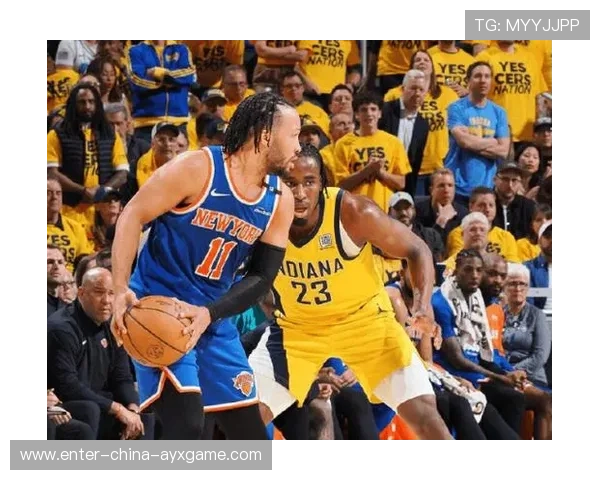 NBA尼克斯靠强对抗实现节奏推进,现场呼声爆满