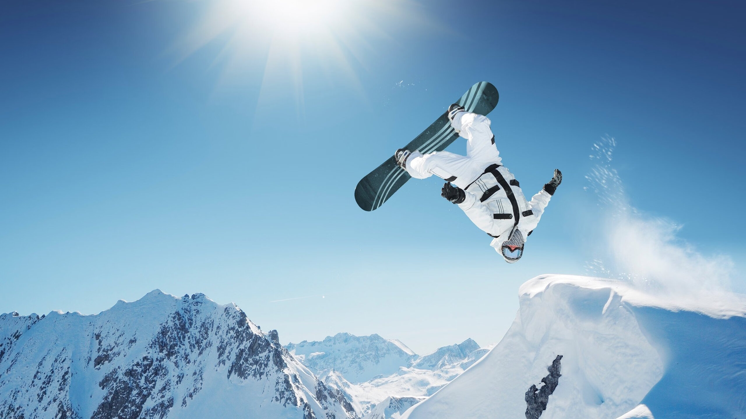 “篮球+心理健康”新项目激励青少年健康成长，论述篮球对大学生心理健康的积极影响